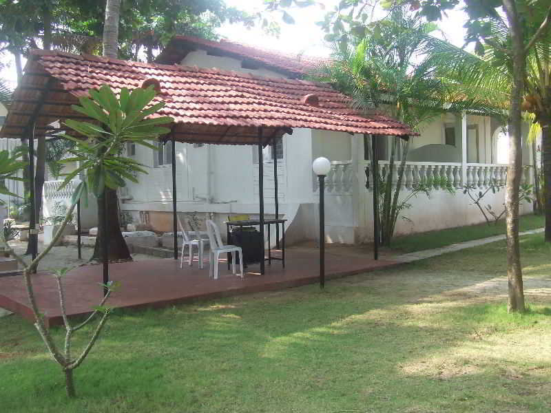 Mandrem Beach Resort Exterior photo